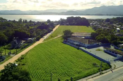 Terreno à venda na Rua Vereador Laudelino Antonio Teixeira, Grama, Garopaba