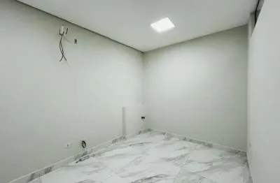 Sala comercial para alugar na Alameda Carlos Reis Filho, 350, Jardim Imperador, Suzano