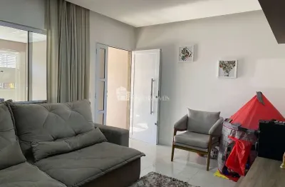 Casa com 3 quartos à venda na Rua Gilberto Gagliardi, 1, Vila Nova Cintra, Mogi das Cruzes