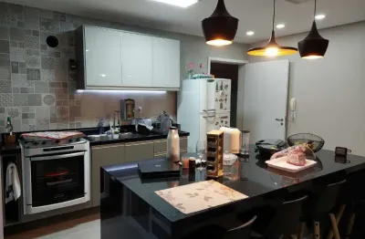 Apartamento 3 dormitórios sendo uma suíte em cesar de souza.