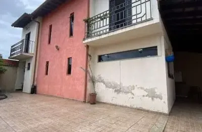 Casa com 2 quartos à venda na Rua Benedita Aparecida Lápido, 295, Vila Nova Cintra, Mogi das Cruzes