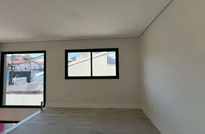 Casa à venda na Rua Francisco Alves dos Anjos, 251, Chácara Jafet, Mogi das Cruzes