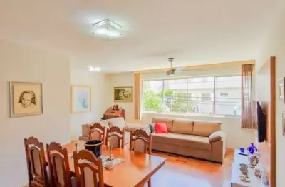 Apartamento no coração da vila adyana com 3 dormitórios sendo 1 suíte.