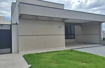 Linda casa térrea condomínio pérola do vale - excelente infraestrutura