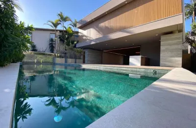 Casa à venda no alphaville centro industrial e empresarial/alphaville em barueri