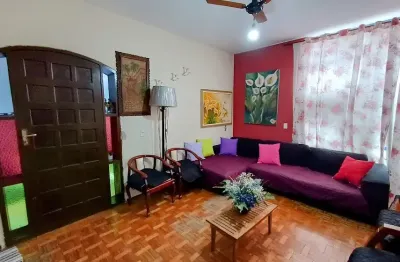 Casa vila santana, melhor localização do bairro, são 2 casas