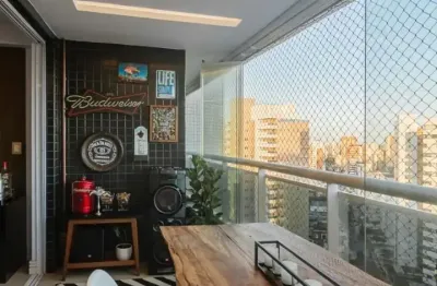 Belo apartamento de 141 m² com 03 suítes no coração da aldeota