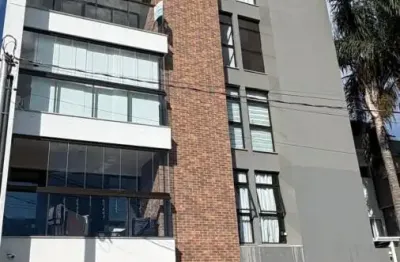 Apartamento à Venda no Bairro Aeroporto com 2 Quartos e Varanda