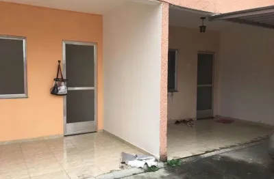 Apartamento com 2 quartos à venda na Rua Urucuia, Jardim Catarina, São Gonçalo