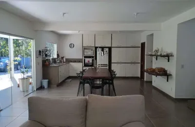 Chácara / sítio com 4 quartos à venda na avenida hamburgo, 01, mury, nova friburgo, 48000 m2 por r$ 940.000