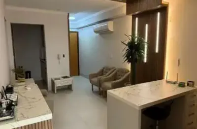 SALA COMERCIAL MOBILIADA ANDAR ALTO - 2 SALAS e 2 BANHEIROS NO EMPIRE CENTER - Excelente Localização no coração de Maringá