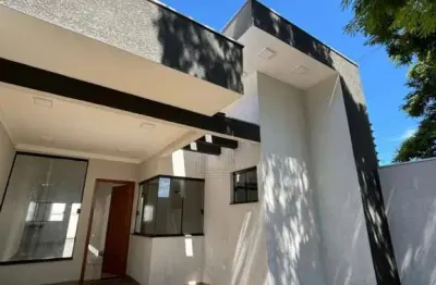 Casa com 3 quartos para alugar na Rua Pioneiro Antônio Carnelossi, 709, Parque Hortência, Maringá
