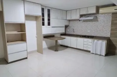 Sobreloja 2 suítes com piscina/churrasqueira ? Próximo ao parque do ingá