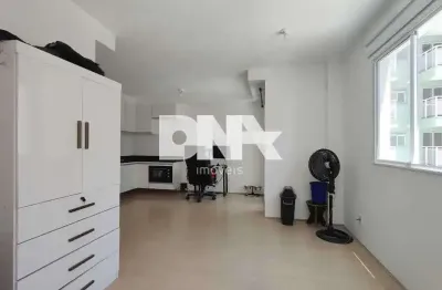 Apartamento à venda na rua geógrafo milton santos, santo cristo, rio de janeiro, 32 m2 por r$ 340.000