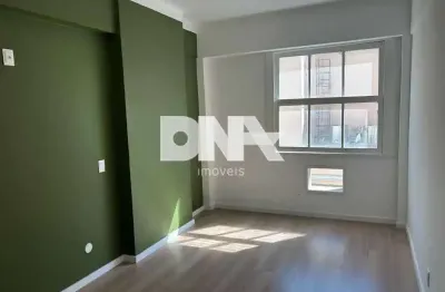 Apartamento com 1 quarto à venda na rua imperatriz leopoldina, centro, rio de janeiro, 25 m2 por r$ 215.000