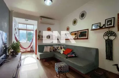 Apartamento com 2 quartos à venda na rua bento lisboa, catete, rio de janeiro, 123 m2 por r$ 840.000