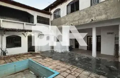 Casa comercial com 1 sala à venda na rua da floresta, sepetiba, rio de janeiro, 443 m2 por r$ 350.000