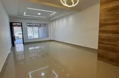 Imperdível! casa à venda na guilhermina, praia grande-sp: 3 quartos, 2 suítes, 4 banheiros, 115 m² de área.