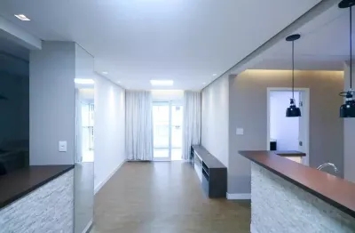 Lindo apto ( desocupado ) - condominio completo e ótima localização