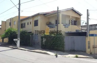 Casa com 10 quartos à venda na ângelo altieri, 9, capela, vinhedo, 264 m2 por r$ 690.000