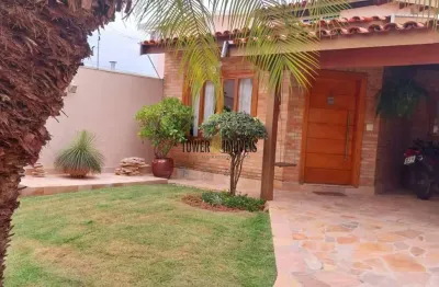 Casa com 3 quartos à venda na rua peruíbe, 67, vila campos sales, campinas, 167 m2 por r$ 1.100.000