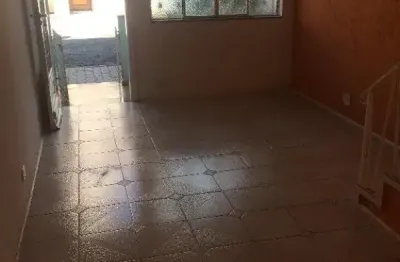 Sobrado para locação - 2 dormitórios em vila fechada - alto da mooca