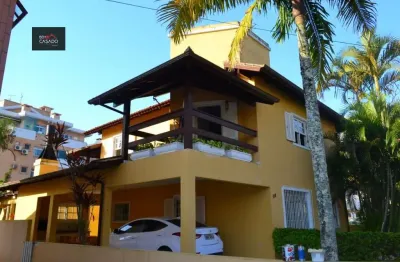 Casa sobrado para aluguel em cachoeira do bom jesus florianópolis-sc