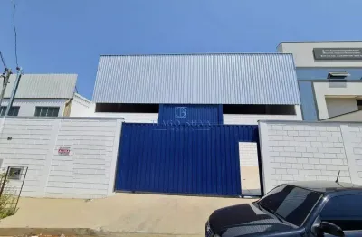 Galpão para alugar, 600 m² por r$ 13.000,00/mês - faisqueira - pouso alegre/mg