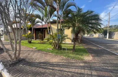Casa com 3 dormitórios, 150 m² - venda por r$ 850.000,00 ou aluguel por r$ 4.740,00/mês - bela villa - pouso alegre/mg