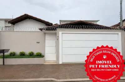 Casa com 3 dormitórios para alugar, 126 m² por R$ 4.050/mês - Santa Cecília - Pouso Alegre/MG