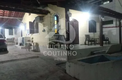 Casa à venda no Viaduto, Araruama 