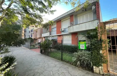 Apartamento 2 quartos amplo no bairro petrópolis com garagem