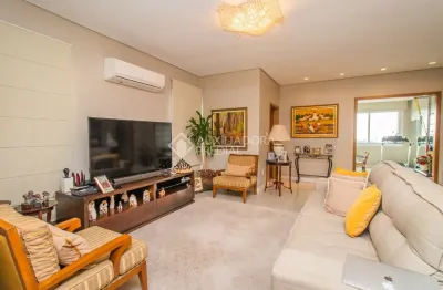 Casa com 4 quartos à venda na Rua Carlos Huber, 590, Três Figueiras, Porto Alegre