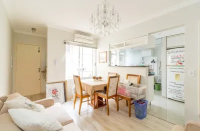 Apartamento 02 dormitórios, sala de estar/jantar, cozinha sob medida, área de serviço separada