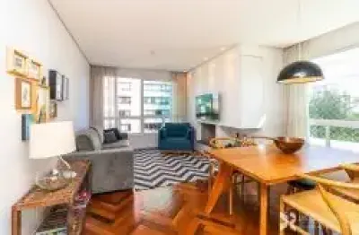 Apartamento de 2 quartos com 2 vagas à venda no bairro petrópolis em porto alegre