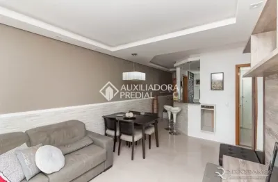 Lindo apartamento com 2 quartos e 2 vagas no bairro petrópolis