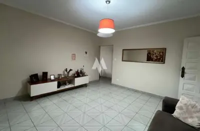 Casa sobresposta baixa  com 03 dormitórios á venda em santos