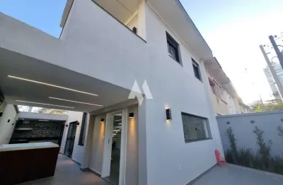 Casa com 3 quartos à venda na Rua Adolfo Lutz, Ponta da Praia, Santos