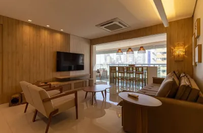 Apartamento alto padrão próximo á praia  do boqueirão em santos