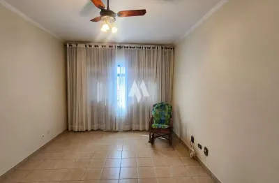 Apartamento a venda de 2 dormitórios, 1 vaga no bairro do marapé