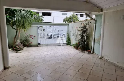 Casa á venda - 3 dormitórios - edícula - ponta da praia - santos