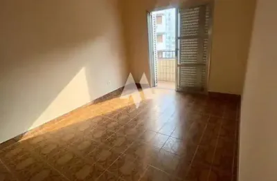 Apartamento à venda, 2 dormitórios, 62 m², vaga de garagem, próximo ao mar e no bairro do josé menino