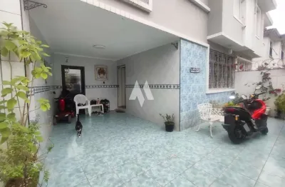 Casa com 3 quartos à venda no Encruzilhada, Santos 