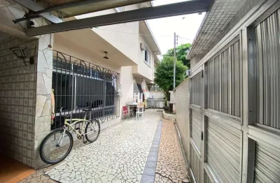 Casa com 4 quartos à venda no Encruzilhada, Santos 