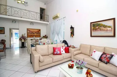 Casa com 4 quartos à venda na Rua Júlio Conceição, Encruzilhada, Santos