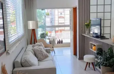 Casa à venda com 2 dormitórios e 1 suite - embaré / santos