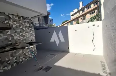 Casaterrea /2 quartos com suite/ piscina /bairro aparecida