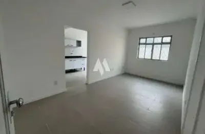 Apartamento com 3 quartos e 1 banheiro à venda, 77 m² em santos