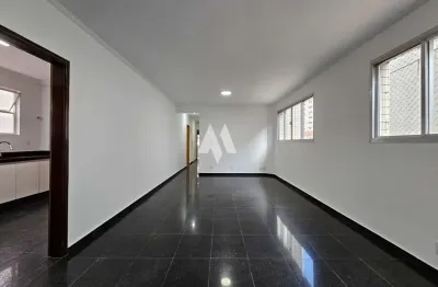 Apartamento à locação com 3 dormitórios reformado e garagem demarcada no boqueirão em santos/sp