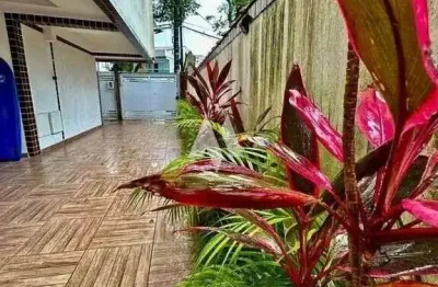 Casa em vilaggio duplex à venda com 3 dormitórios e espaço gourmet no macuco de santos/sp